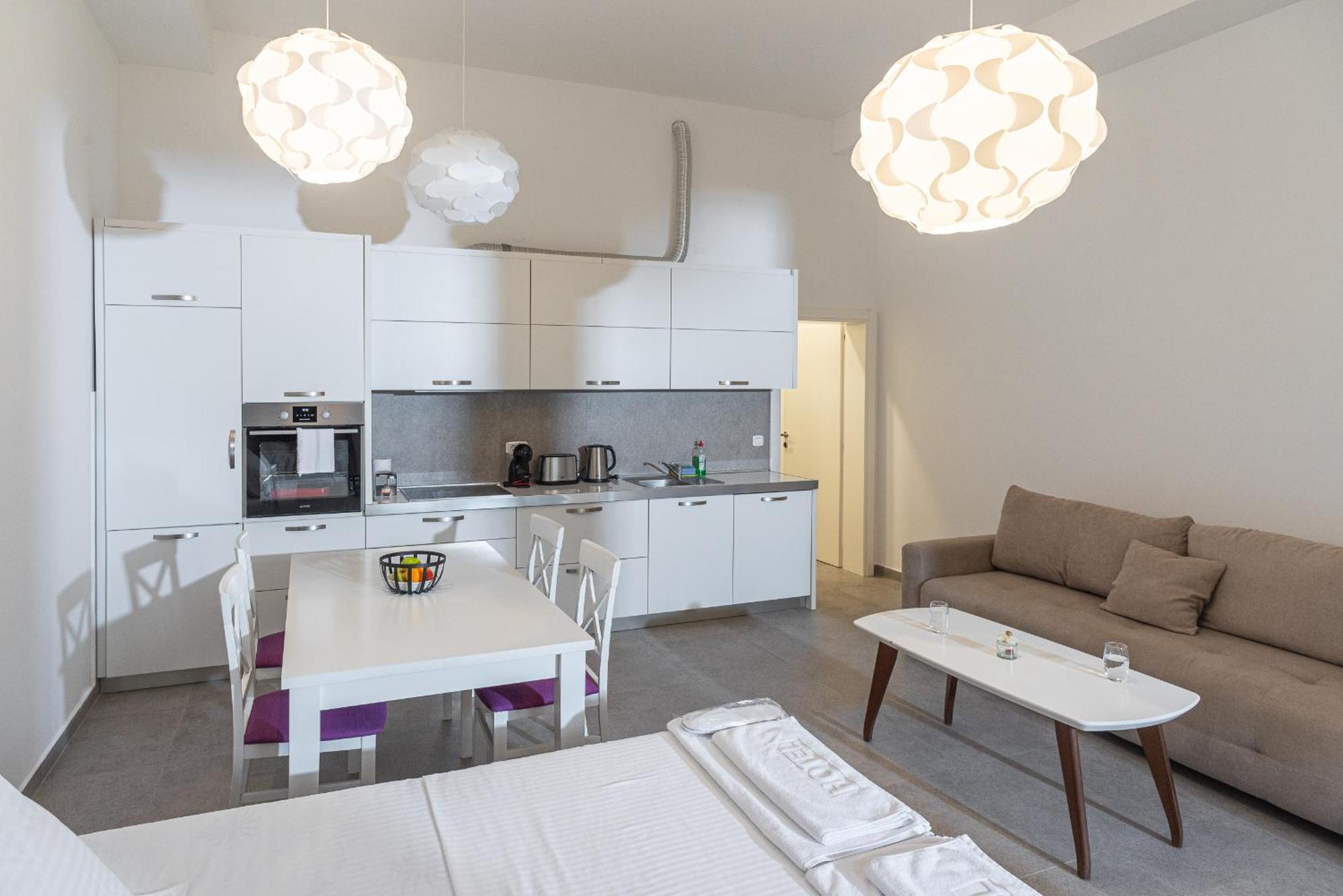 סבטי סטפן Vertmont Apartments מראה חיצוני תמונה
