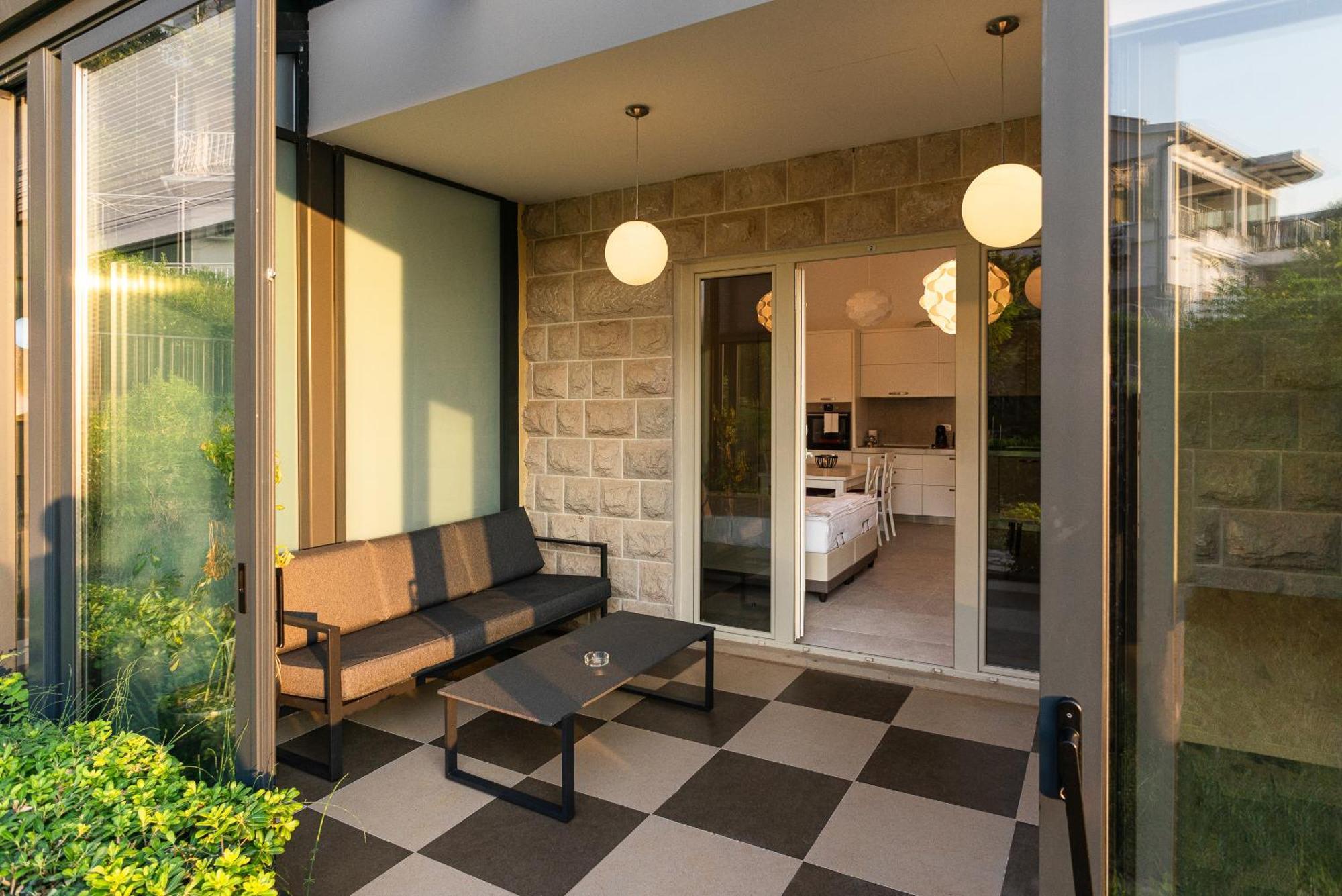 סבטי סטפן Vertmont Apartments מראה חיצוני תמונה